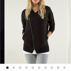 lululemon athletica Mula Bundle Wrap Bomber Jacket